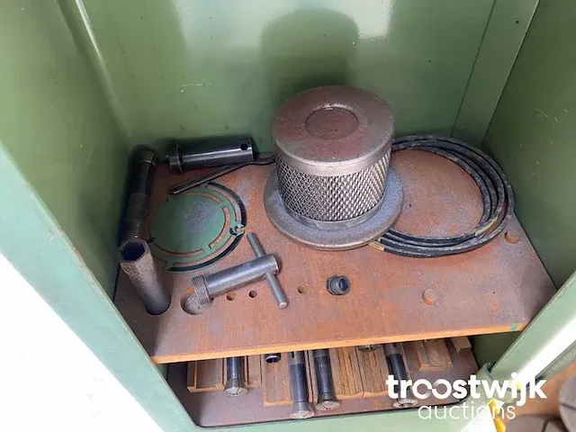 Beitelslijpmachine - afbeelding 4 van  13