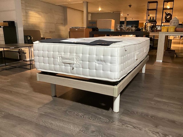 Beka lattenbodem met matras - afbeelding 1 van  7