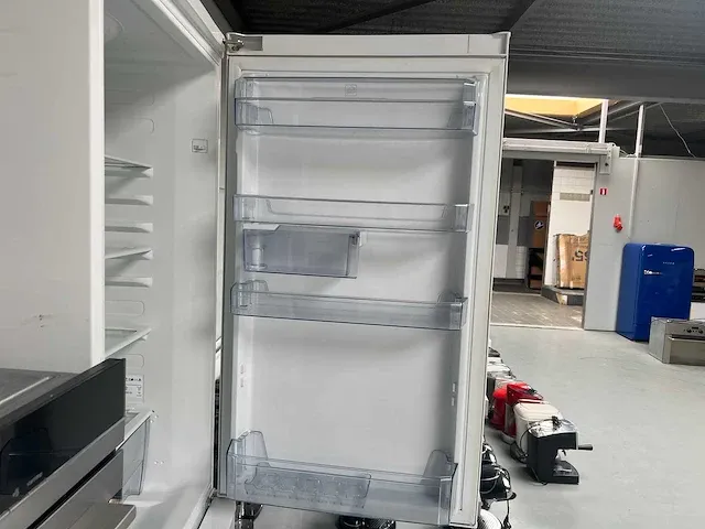 Beko - combinatiekavel koelkast+ oven inbouw+ droger - afbeelding 2 van  16