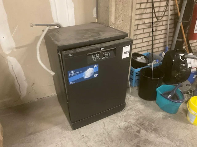 Beko b300 vaatwasser vrijstaand - afbeelding 1 van  7