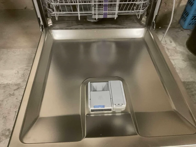 Beko b300 vaatwasser vrijstaand - afbeelding 5 van  7
