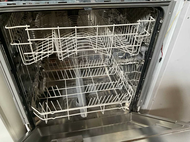 Beko din14210 vaatwasser - afbeelding 3 van  6
