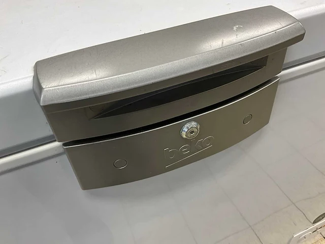 Beko hsa 32520 vrieskist - afbeelding 6 van  8