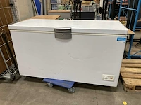 Beko hsa47520 vrieskist - afbeelding 1 van  6