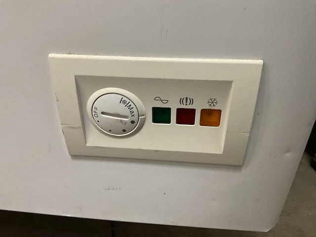 Beko hsa47520 vrieskist - afbeelding 3 van  6