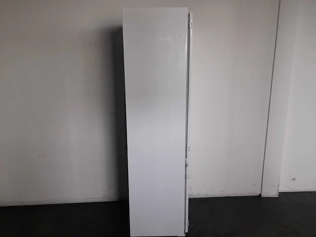 Beko k54306heb koel-vriescombinatie - afbeelding 2 van  5