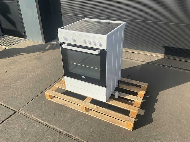 Beko oven - afbeelding 1 van  10