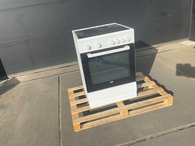 Beko oven - afbeelding 4 van  10