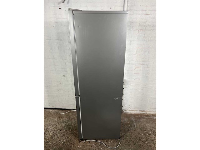 Beko rcsa366k40sn koel-vriescombinatie - afbeelding 6 van  6