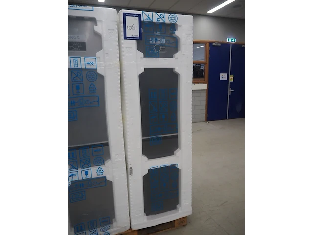 Beko - afbeelding 1 van  3