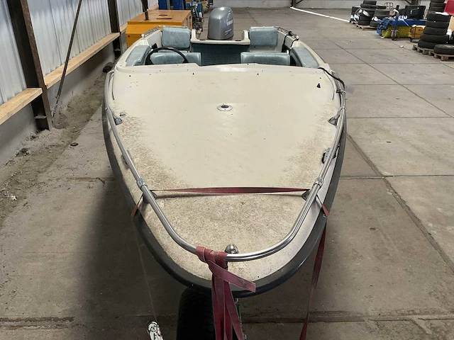 Bekro 6 persoons speedboot - afbeelding 25 van  26