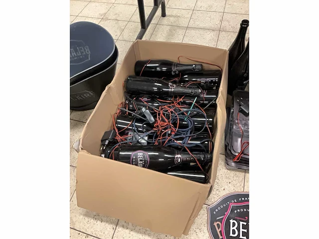 Belaire merchandisers - afbeelding 5 van  10