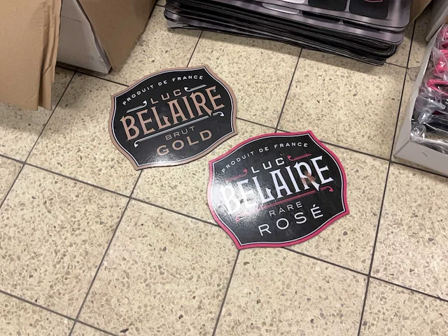 Belaire merchandisers - afbeelding 6 van  10