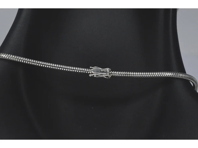 Belangrijk collier met een grote peer vorm diamant van 3.50 carat en natuurlijke diamanten - afbeelding 8 van  9