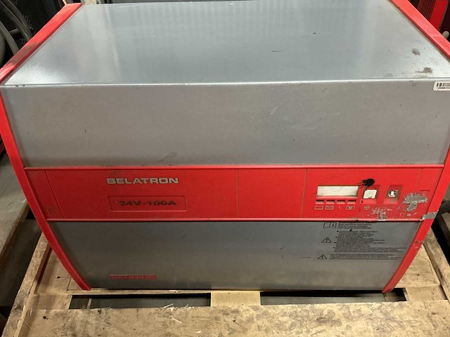 Belatron - 24v 100a - acculaders - 2013 - afbeelding 1 van  2