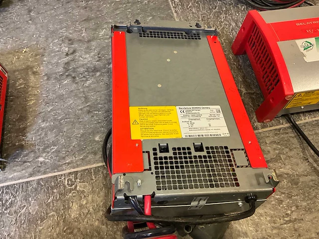 Belatron - 24v 50a - acculaders - 2022 - afbeelding 2 van  2