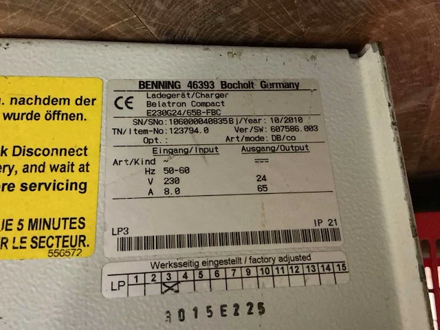 Belatron - 24v 65a - acculaders - 2010 - afbeelding 3 van  3