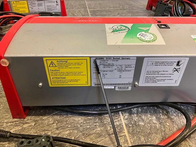 Belatron - 24v 65a - acculaders - 2015 - afbeelding 2 van  2