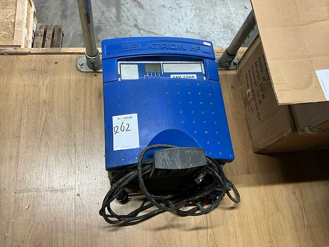 Belatron 24v-120a acculader - afbeelding 1 van  2