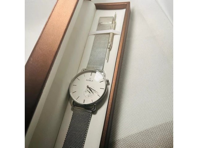 Belgisch juweliershorloge - sharkmesh milanese model - afbeelding 2 van  5