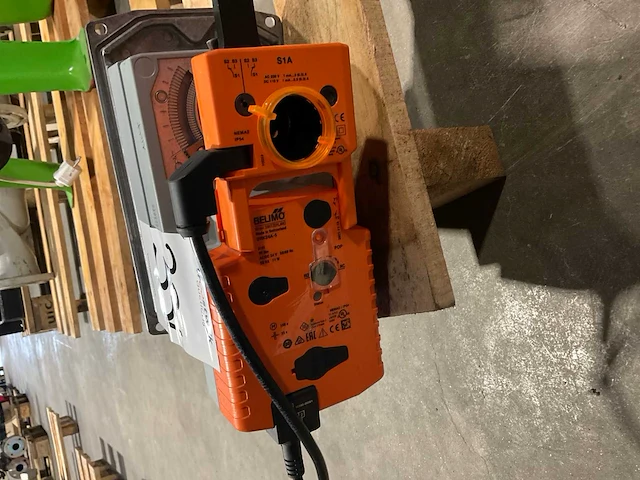 Belimo drk24a-5 elektrische afsluiter - afbeelding 2 van  2