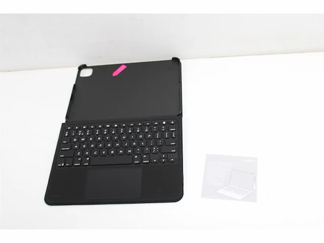 Belkin everydayhoes met toetsenbord en houder voor ipad air 10,9/11 en ipad pro 11 nederlands qwerty - afbeelding 2 van  3