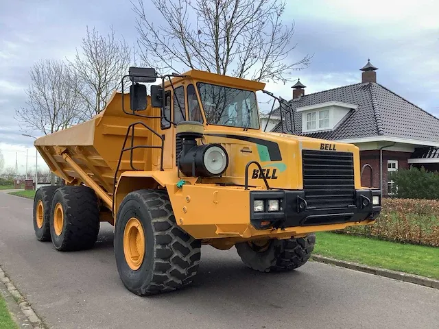 Bell b40c 6x6 dumper - afbeelding 17 van  23