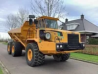 Bell b40c 6x6 dumper - afbeelding 17 van  23