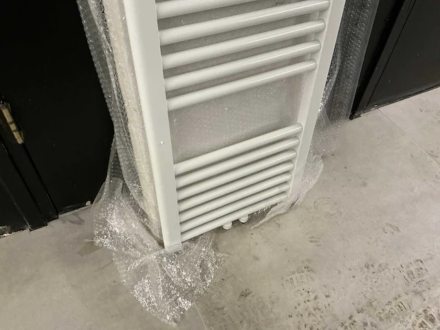 Belrad bw1400400 designradiator - afbeelding 3 van  4