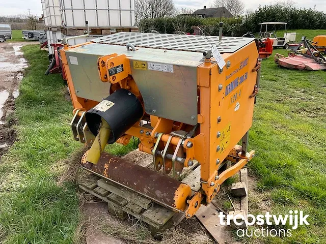 Beluchtings machine - afbeelding 1 van  7