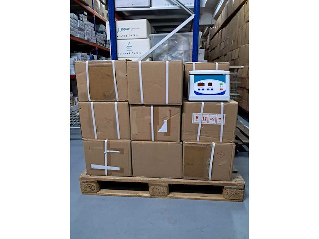 Benchtop low speed centrufuge - 2016 - td4 - centrifuge (18x) - afbeelding 1 van  7