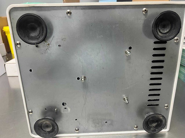 Benchtop low speed centrufuge - 2016 - td4 - centrifuge (18x) - afbeelding 5 van  7