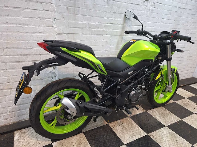 Benelli bn125 motor 125cc - afbeelding 5 van  7