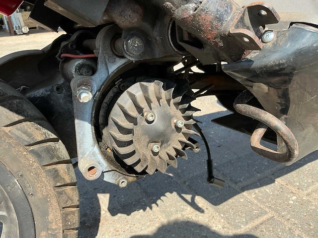 Benelli bromscooter brommer - afbeelding 5 van  13