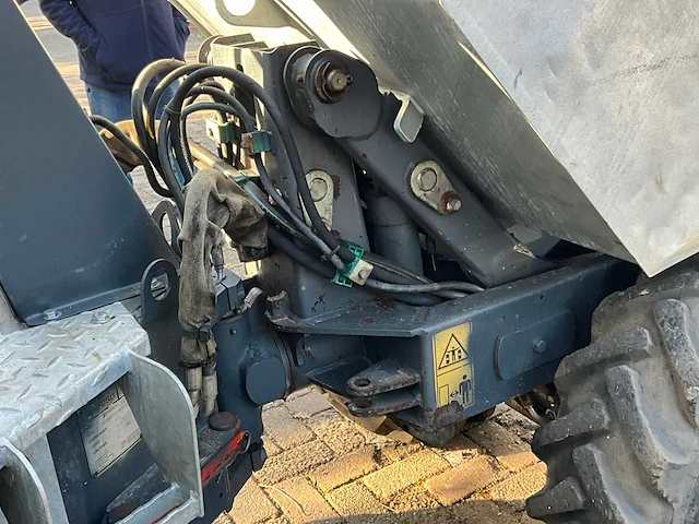 Benford / terex hd1001 knikdumper - afbeelding 13 van  29