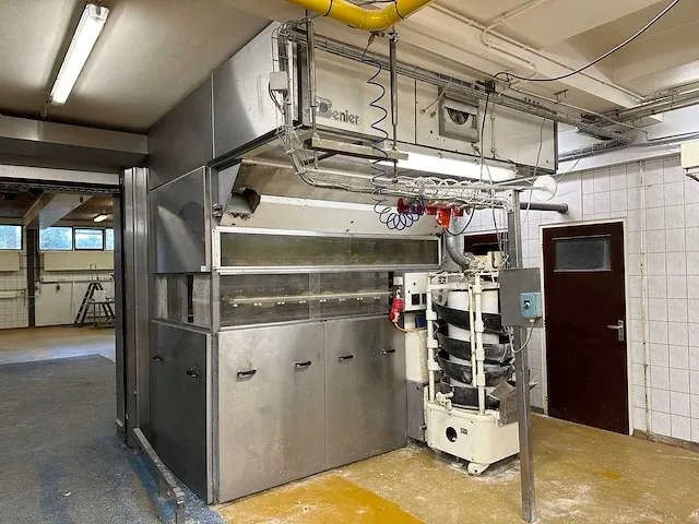 Benier - 350 - bollenkast - afbeelding 1 van  11