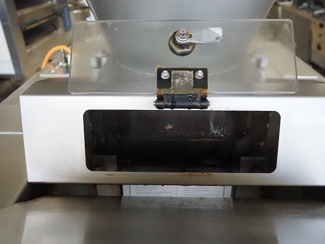 Benier - afbeelding 7 van  23