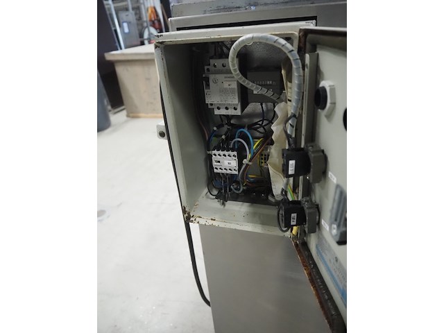 Benier - afbeelding 4 van  13