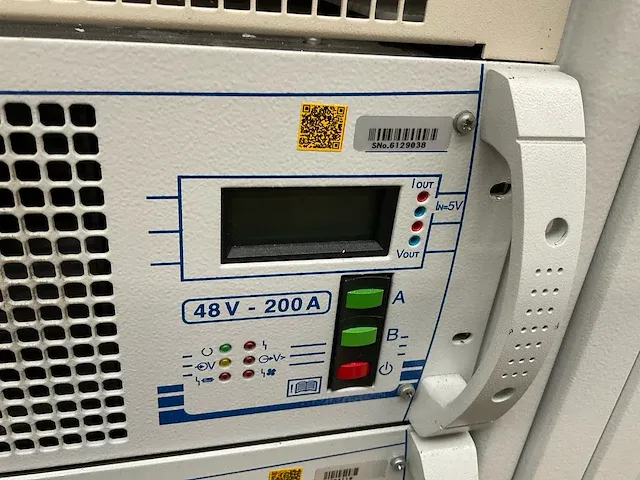 Benning 48 volt, 1000 ampère powersupply - afbeelding 7 van  12
