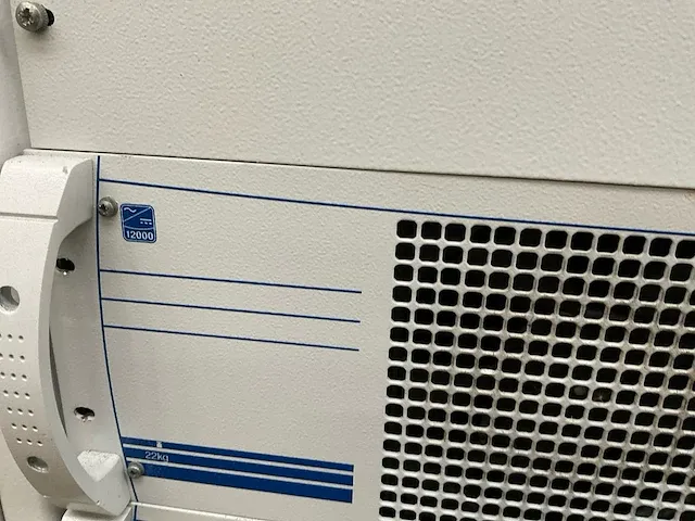 Benning 48 volt, 1000 ampère powersupply - afbeelding 10 van  12