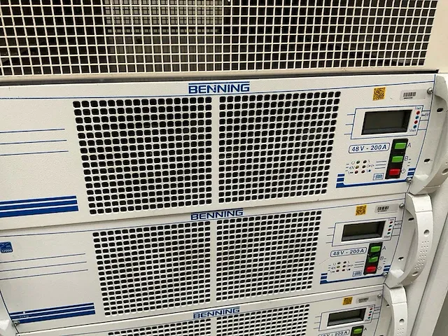 Benning 48 volt, 1000 ampère powersupply - afbeelding 11 van  12