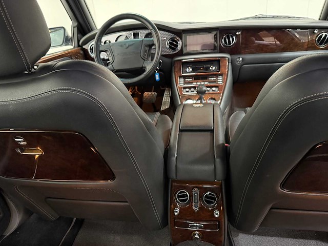 Bentley - arnage - v8- youngtimer - 2002 - afbeelding 31 van  47