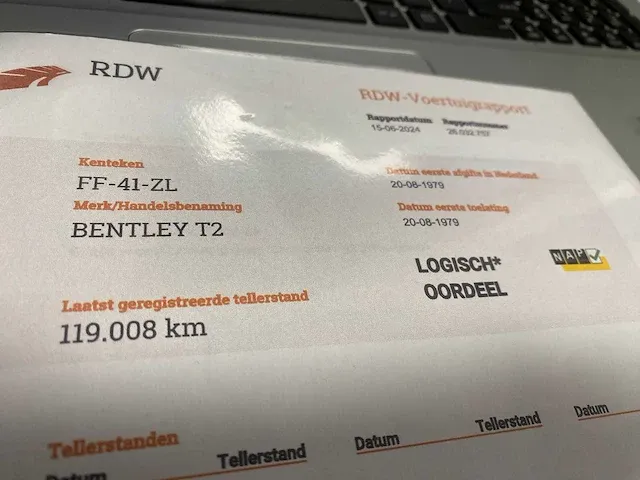 Bentley - t series - 6.7 2 serie saloon - origineel nederlands - links gestuurd - ff-41-zl - 1979 - afbeelding 9 van  17