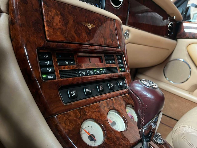 Bentley arnage r 6.75 v8 405pk 2003 youngtimer - afbeelding 18 van  35
