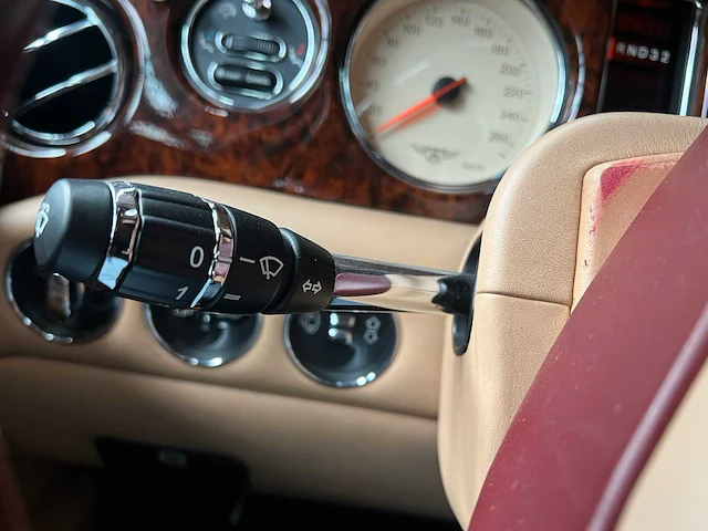 Bentley arnage r 6.75 v8 405pk 2003 youngtimer - afbeelding 20 van  35