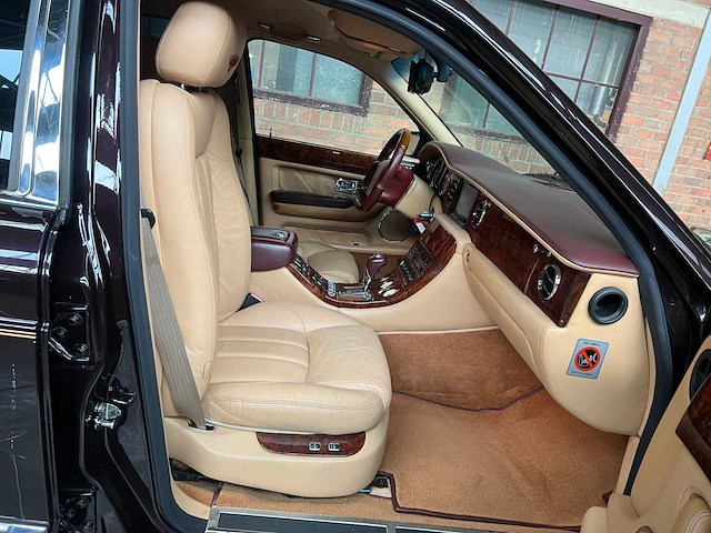 Bentley arnage r 6.75 v8 405pk 2003 youngtimer - afbeelding 17 van  35