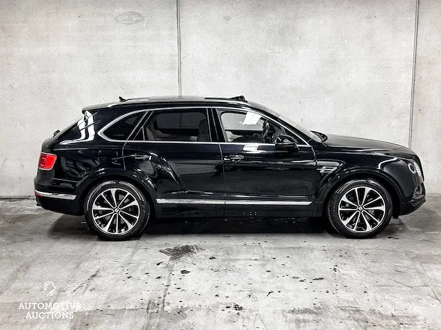 Bentley bentayga 4.0 v8 549pk 2019, p-417-rr - afbeelding 7 van  72