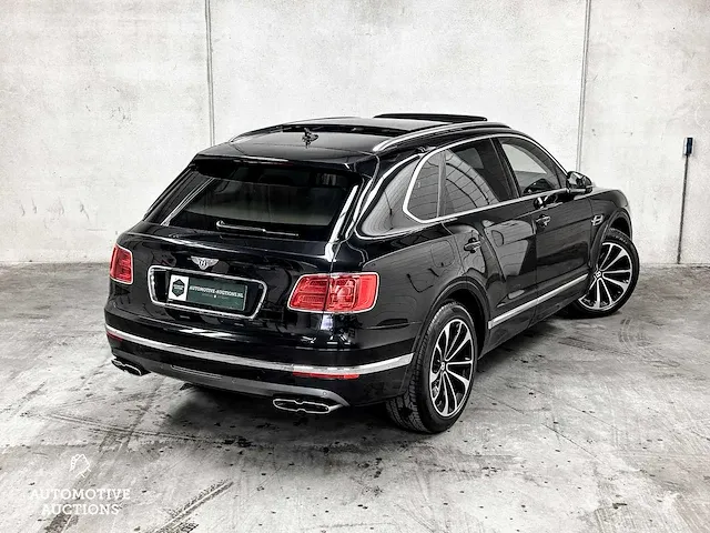 Bentley bentayga 4.0 v8 549pk 2019, p-417-rr - afbeelding 9 van  72