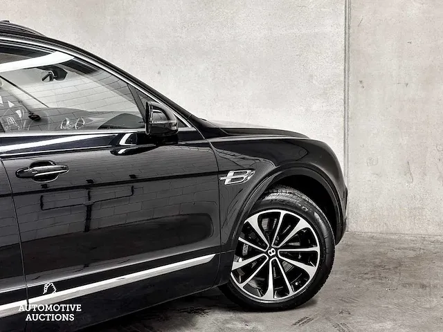 Bentley bentayga 4.0 v8 549pk 2019, p-417-rr - afbeelding 11 van  72