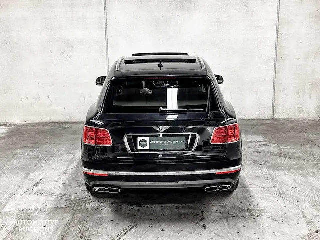 Bentley bentayga 4.0 v8 549pk 2019, p-417-rr - afbeelding 15 van  72